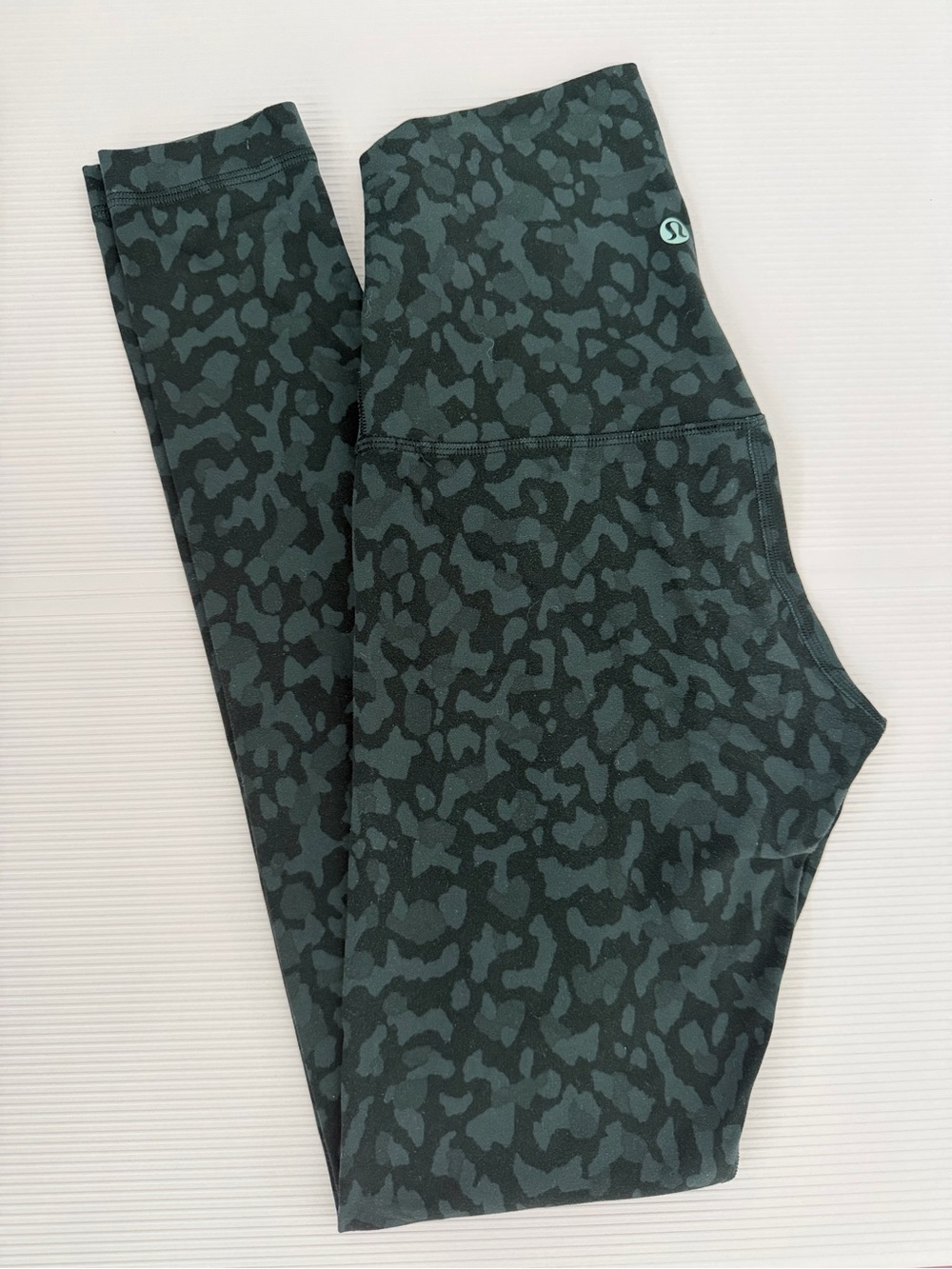 Lululemon Align Formation Camo Deep Coal Leggings 28”